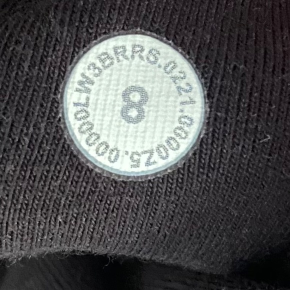 Lululemon Scuba Pullover Black - Picture 5 of 7